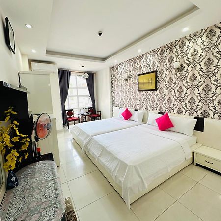Redflower Hotel Ho Chi Minh City Exterior photo