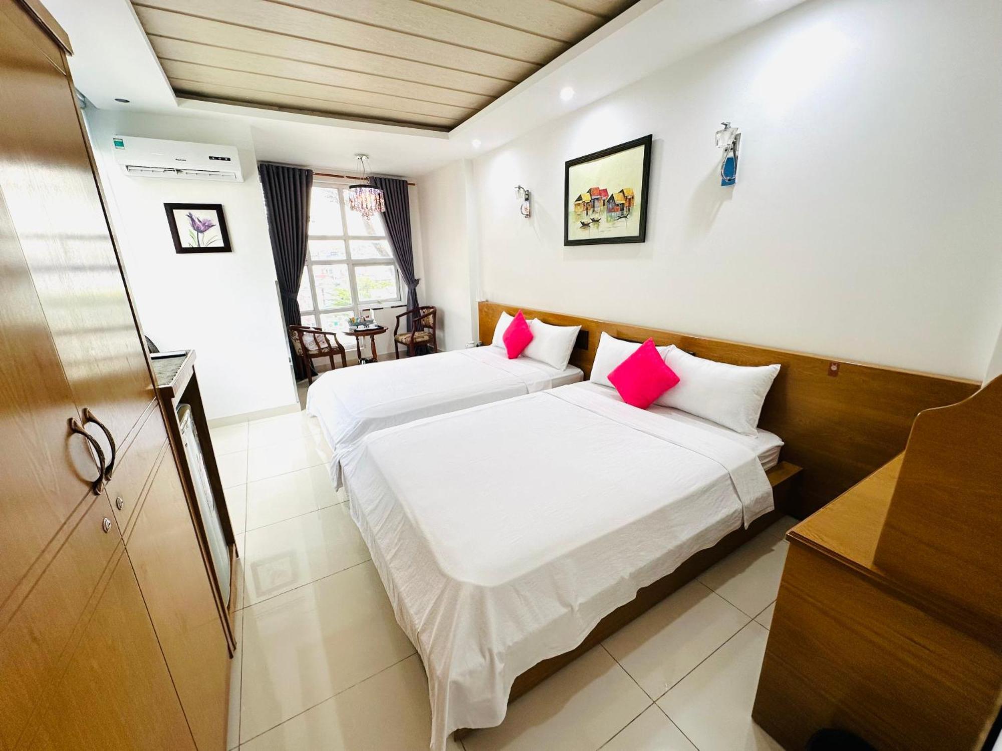 Redflower Hotel Ho Chi Minh City Exterior photo