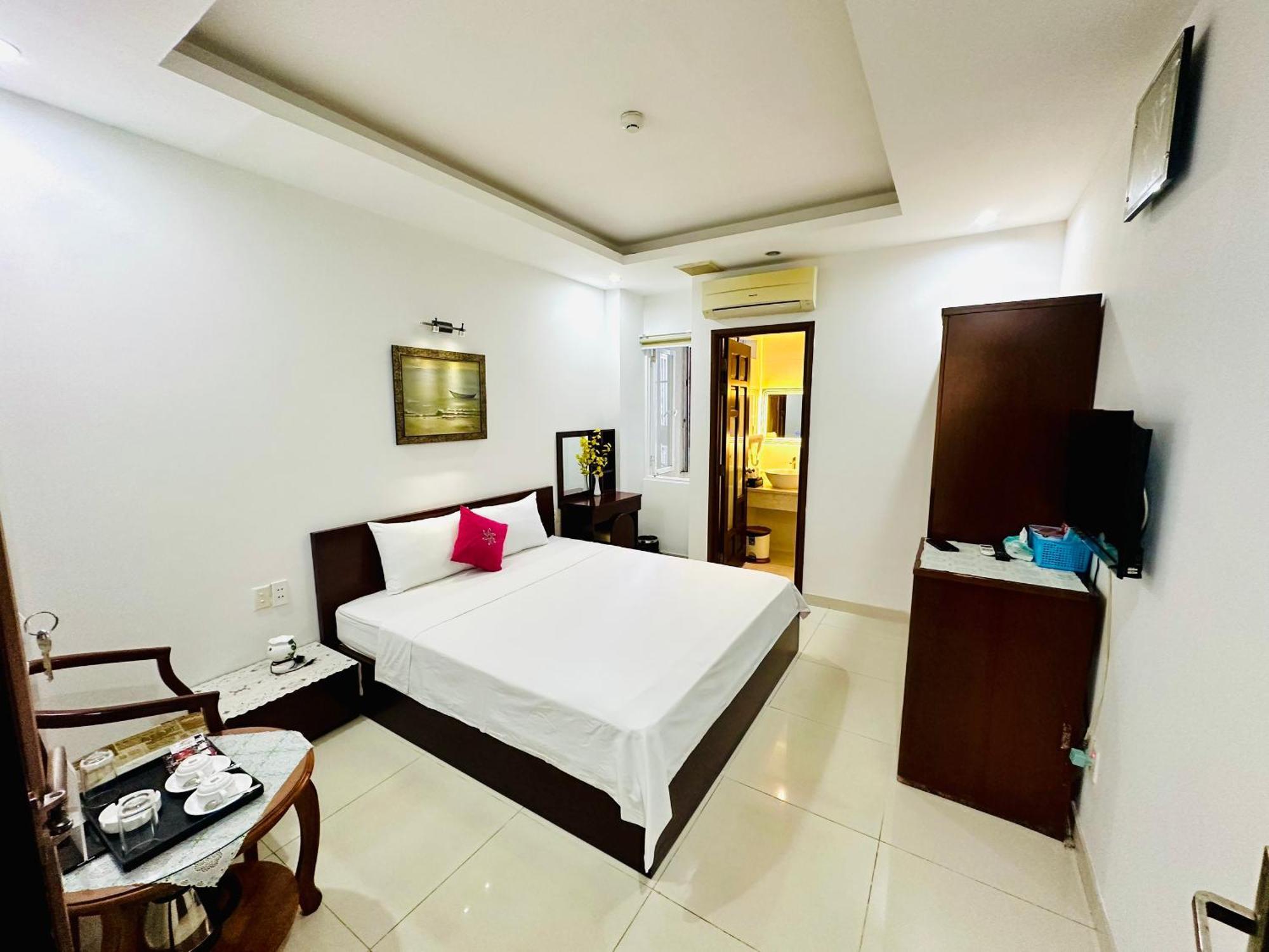 Redflower Hotel Ho Chi Minh City Exterior photo