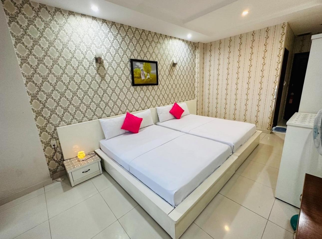 Redflower Hotel Ho Chi Minh City Exterior photo