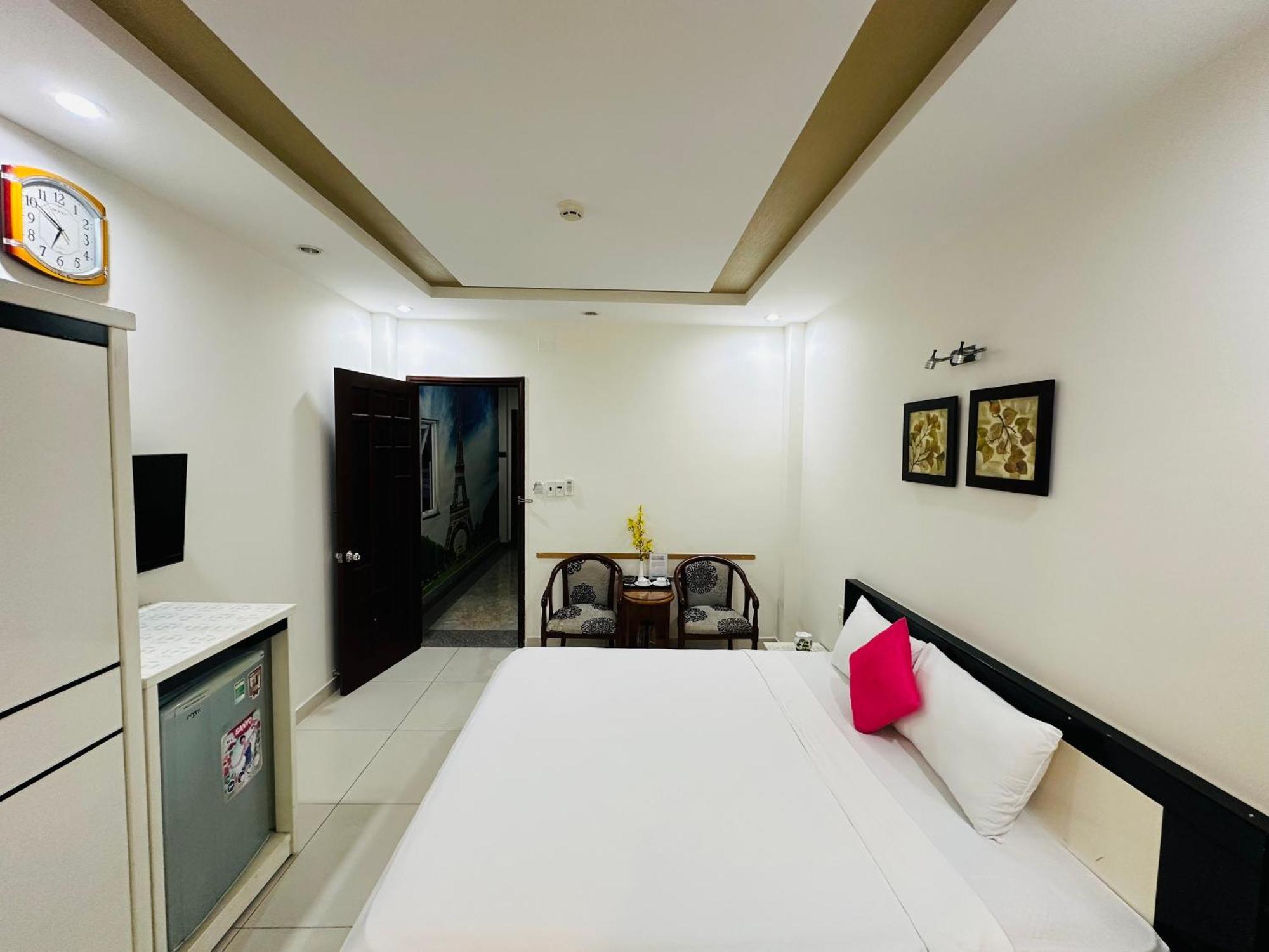 Redflower Hotel Ho Chi Minh City Exterior photo